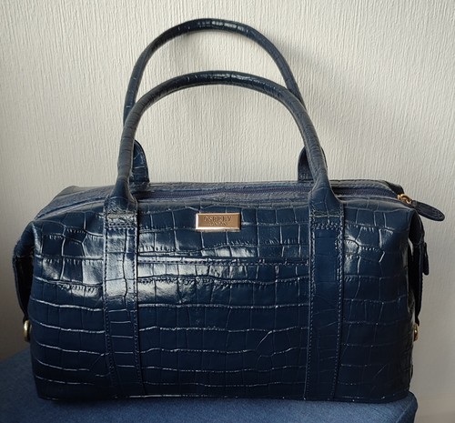 Unused osprey london navy - london,