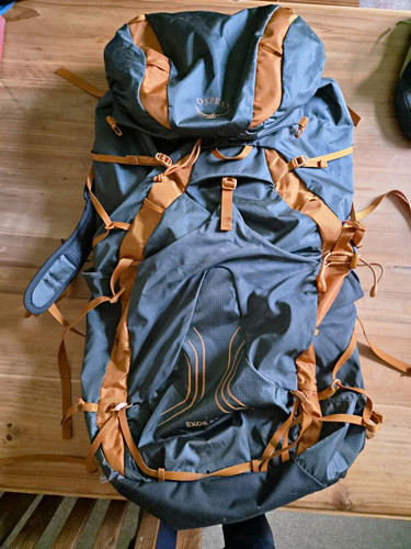 Osprey exos 58l large - 58,